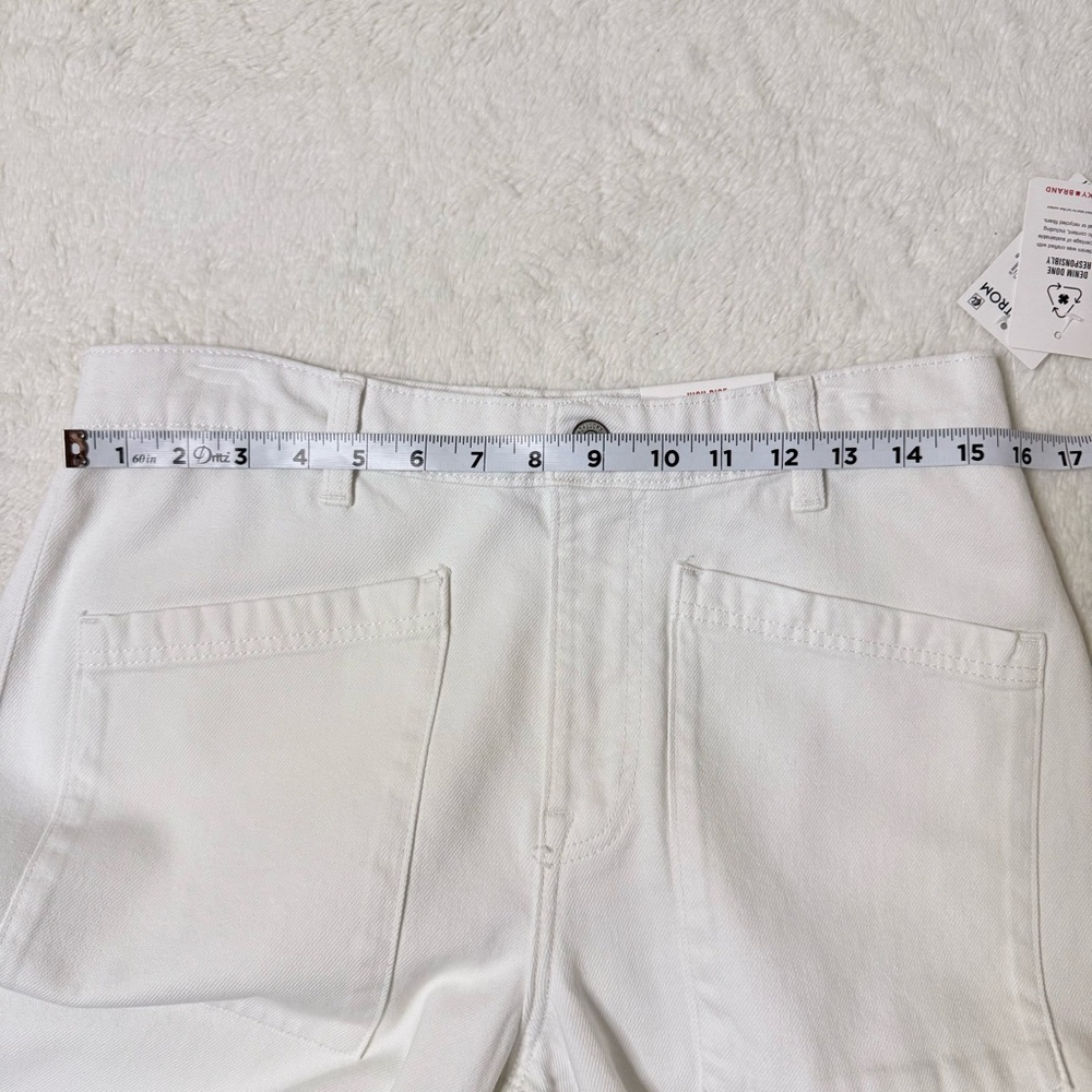 Lucky Brand Women’s Clean White High Waist Crop Wide Leg Jeans - Sz 10/30, NWT - Picture 5 of 16